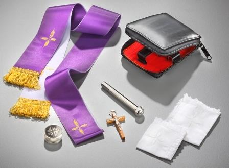 Home mass bag made of black leather 