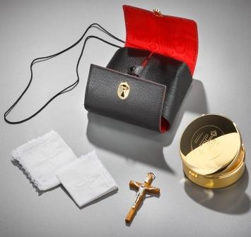 Home mass bag made of black leather 