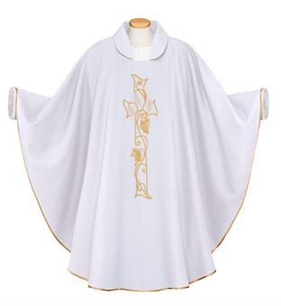 Chasuble made of wool mixed fabric
white 